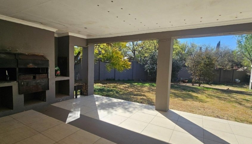 7 Bedroom Property for Sale in Dan Pienaar Free State
